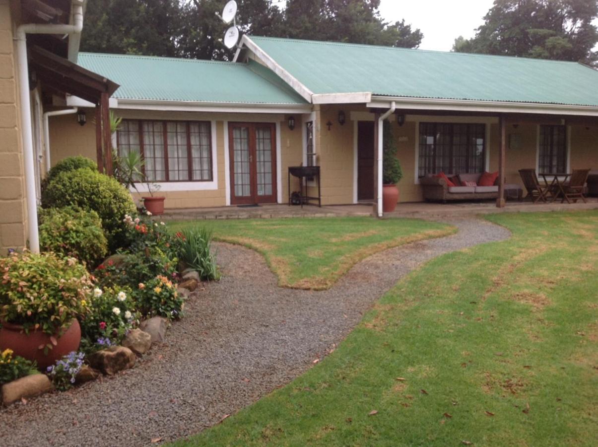Bed and Breakfast Cedar Garden Underberg Esterno foto